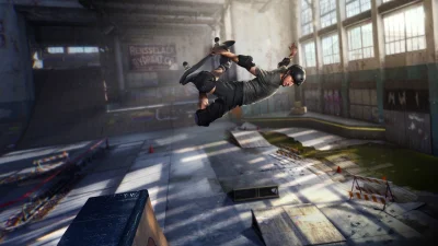 Tony Hawk's Pro Skater 1 + 2 box art