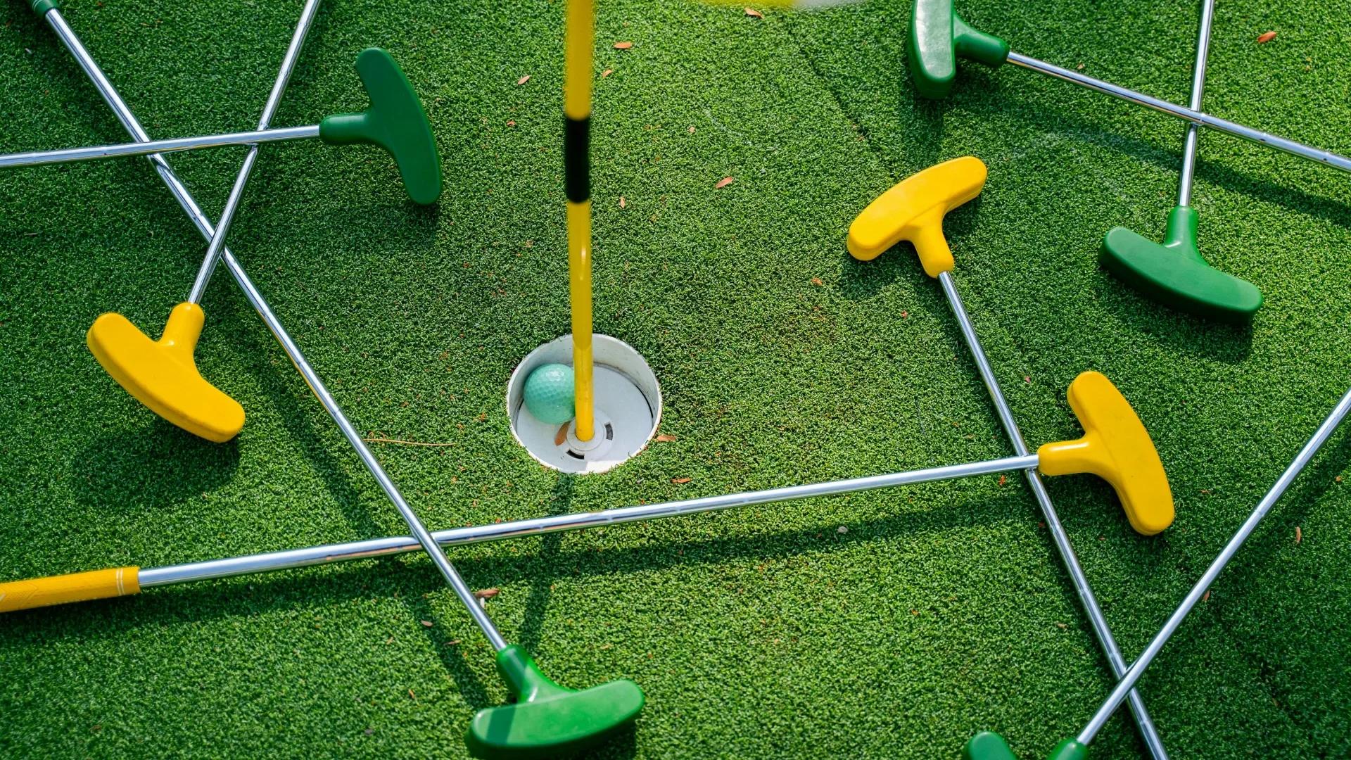 Krazy Ace Miniature Golf — fanart