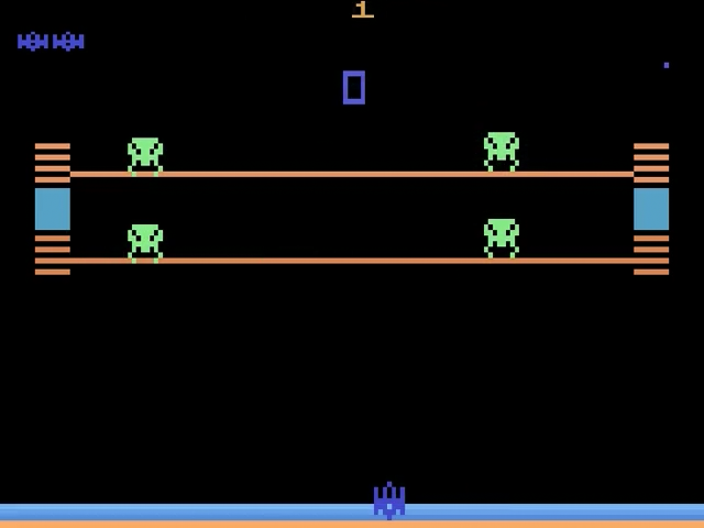 Cosmic Invaders — sstitle (WOR)